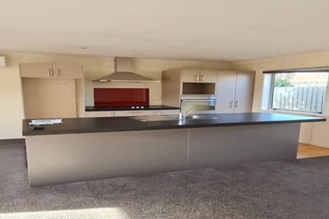 Photo of property in 21 Dampier Street, Woolston, Christchurch, 8023