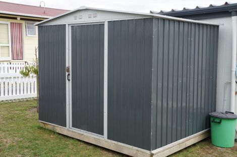 Photo of property in 21 Kuparu Place, Ruakaka, 0116