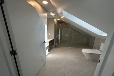 Photo of property in 15c Pipitea Place, Massey, Auckland, 0614