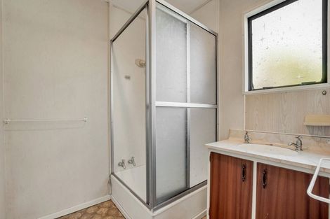 Photo of property in 2/114 Randolph Street, Woolston, Christchurch, 8062