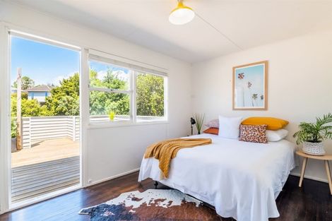 Photo of property in 18 Cassino Street, Bayswater, Auckland, 0622