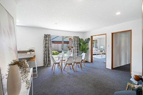 Photo of property in 10 Mull Place, Broomfield, Christchurch, 8042