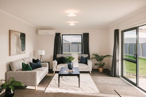 Photo of property in 22 Phillips Street, Sanson, 4817