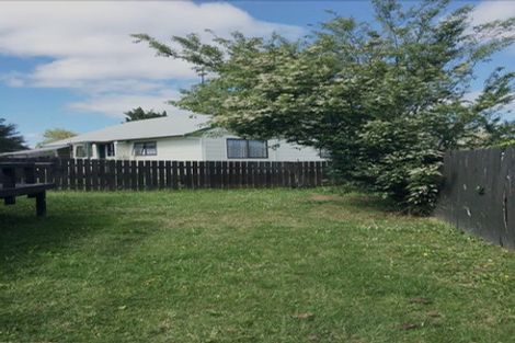 Photo of property in 7 Elvira Place, Ranui, Auckland, 0612