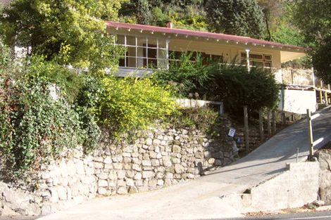 Photo of property in 106 Shakespeare Road, Bluff Hill, Napier, 4110