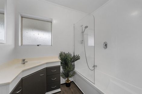 Photo of property in 17 Poihaere Street, Turangi, 3334