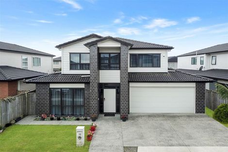 Photo of property in 16 Listack Drive, Flat Bush, Auckland, 2019