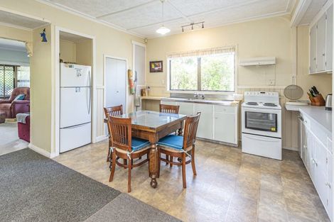Photo of property in 574 No 3 Line, Okoia, Whanganui, 4582