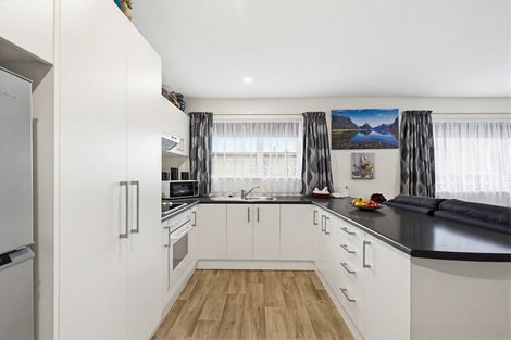 Photo of property in 258b Breezes Road, Aranui, Christchurch, 8061
