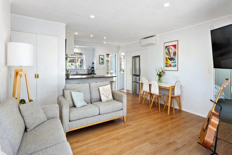 Photo of property in 10b Bayfair Drive, Mount Maunganui, 3116