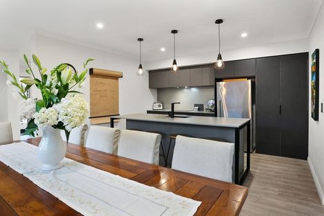 Photo of property in 8 Richards Street, Cambridge, 3434