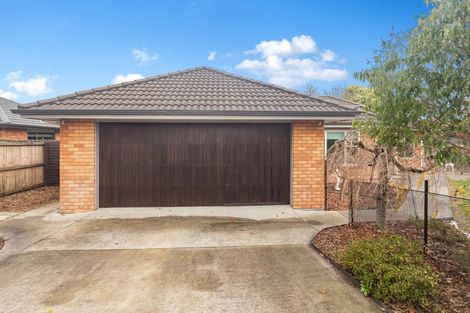 Photo of property in 32 Carroll Place, Owhata, Rotorua, 3010