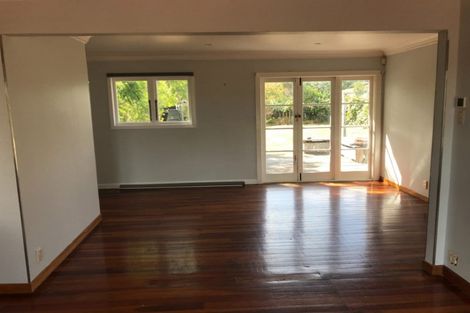 Photo of property in 15 Toru Street, Te Atatu Peninsula, Auckland, 0610