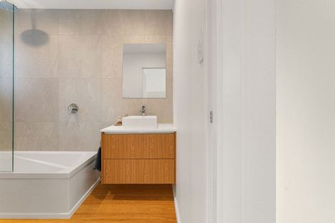 Photo of property in 370 Otumoetai Road, Otumoetai, Tauranga, 3110