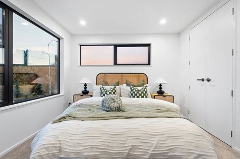 Photo of property in 1c Maxwelton Drive, Mairangi Bay, Auckland, 0630