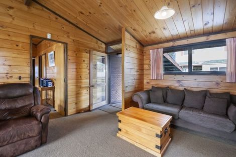 Photo of property in 10 Te Arahori Street, Turangi, 3334