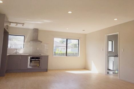 Photo of property in 7 Elvira Place, Ranui, Auckland, 0612