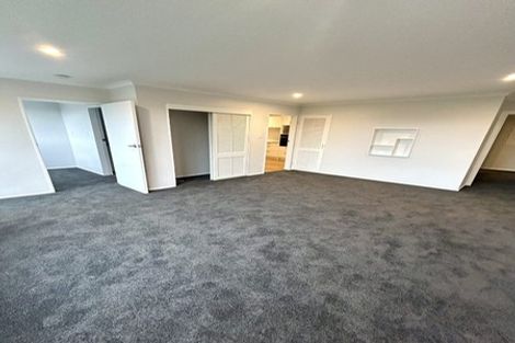 Photo of property in 39 Oak Avenue, Paremata, Porirua, 5024