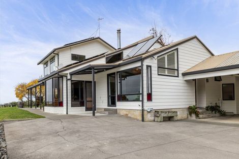 Photo of property in 16a Churchill Drive, Taradale, Napier, 4112