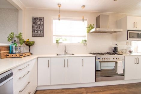 Photo of property in 12 Hunter Street, Milson, Palmerston North, 4414