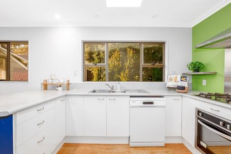 Photo of property in 8 Rydal Place, Southgate, Wellington, 6023