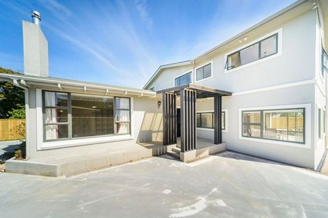 Photo of property in 12 Innes Place, Roslyn, Palmerston North, 4414