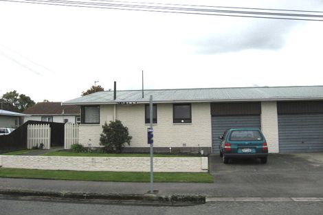 Photo of property in 2/3a Grassmere Street, Papanui, Christchurch, 8052