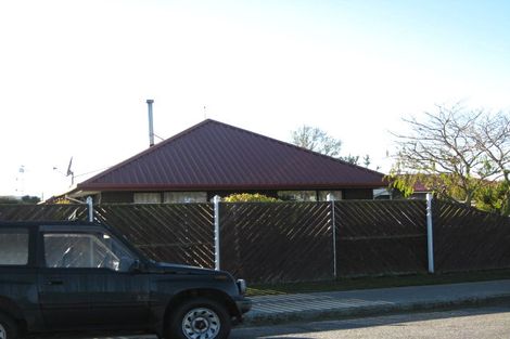 Photo of property in 18 Brixton Street, Islington, Christchurch, 8042