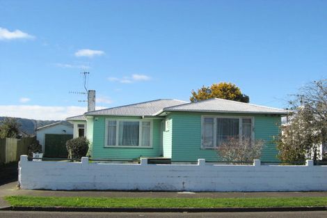 Photo of property in 20 Maire Street, Levin, 5510
