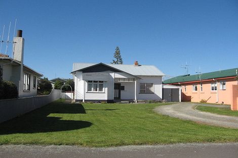 Photo of property in 684 Pioneer Highway, Highbury, Palmerston North, 4412