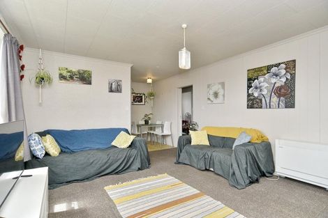 Photo of property in 90 Bayswater Crescent, Bromley, Christchurch, 8062