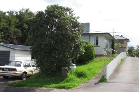 Photo of property in 6 Gladfield Lane, Te Atatu Peninsula, Auckland, 0610