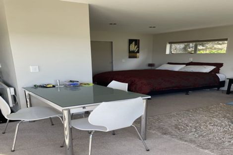 Photo of property in 15 Pinelands Avenue, Seatoun, Wellington, 6022