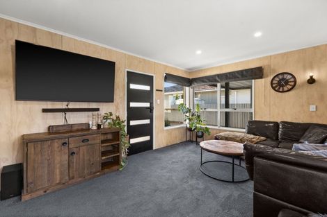 Photo of property in 3/505 Burnett Street, Mahora, Hastings, 4120