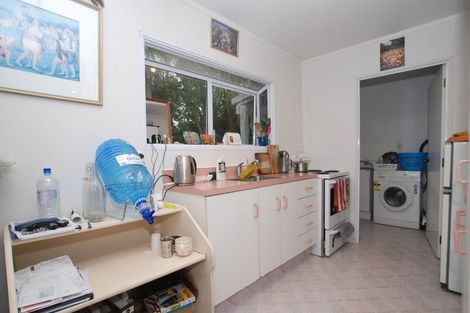 Photo of property in 2 Stanley Road, Glenfield, Auckland, 0629