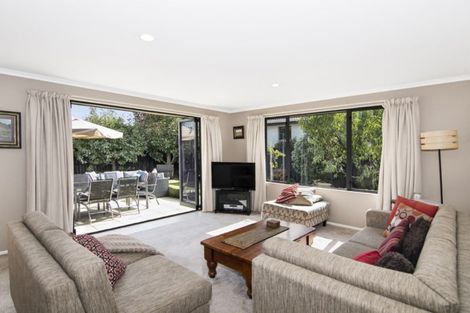 Photo of property in 18 Lobank Place, Richmond, 7020