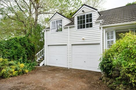 Photo of property in 210 Old West Road, Turitea, Palmerston North, 4472