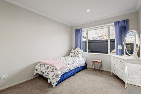 Photo of property in 18 Woodhurst Drive, Casebrook, Christchurch, 8051