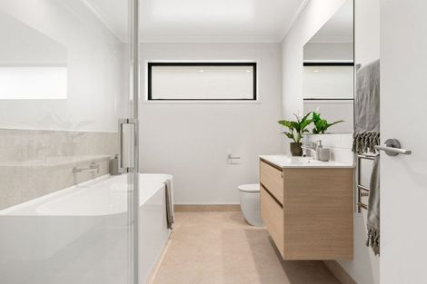 Photo of property in 21 Cowell Crescent, Pyes Pa, Tauranga, 3112