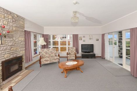 Photo of property in 11 Grand View Road, Te Kamo, Whangarei, 0112