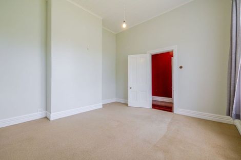 Photo of property in 5 Hereford Street, West End, Palmerston North, 4410