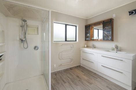 Photo of property in 10a Cooper Avenue, Holdens Bay, Rotorua, 3010