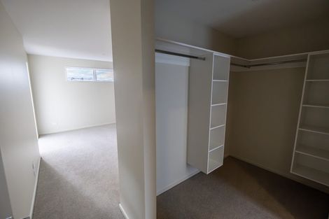 Photo of property in 5a Gill Avenue, Te Atatu Peninsula, Auckland, 0610