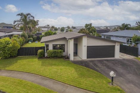 Photo of property in 18 Captain Wood Avenue, Whitianga, 3510