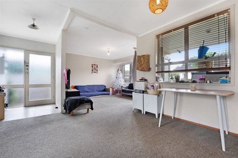 Photo of property in 91 Arimu Road, Papakura, 2110