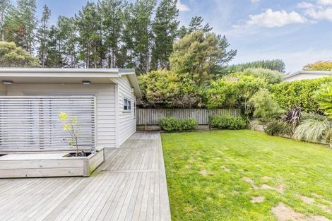 Photo of property in 16 Apple Terrace, Ranui, Porirua, 5024