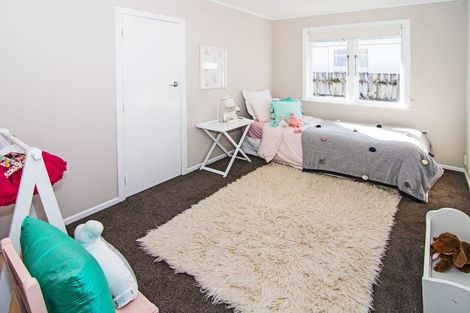 Photo of property in 61 Makoura Road, Masterton, 5810