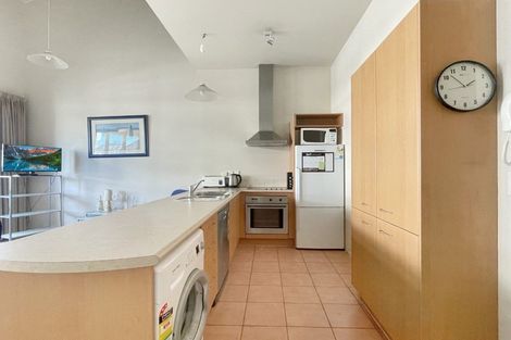 Photo of property in Metro Apartments, 6/220 Thorndon Quay, Pipitea, Wellington, 6011