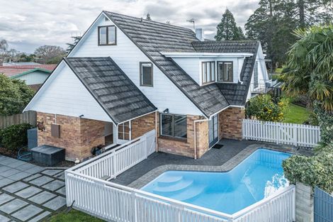 Photo of property in 609 Roberts Street, Hastings, 4122