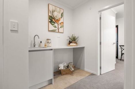 Photo of property in 143 Clarence Street, Hamilton Lake, Hamilton, 3204